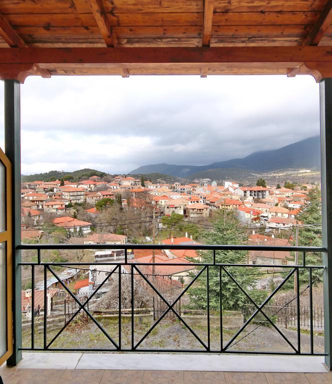 Guesthouse Panorama Vitina Bagian luar foto