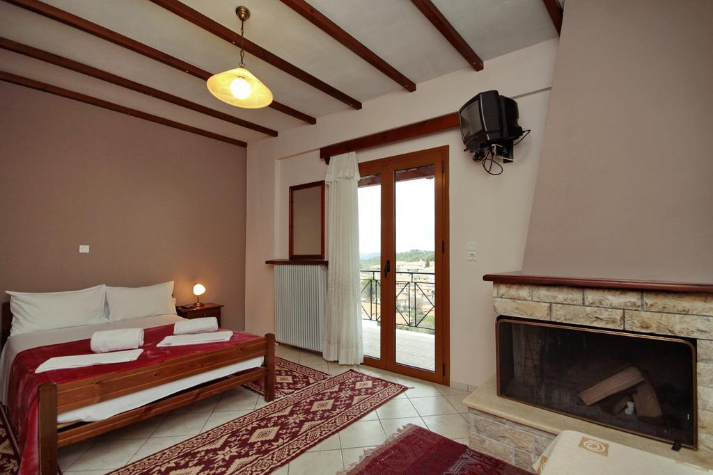 Guesthouse Panorama Vitina Bagian luar foto
